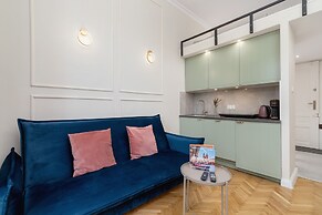 Krakow Old Town Apartment by Renters