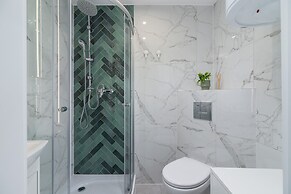 Krakow Old Town Apartment by Renters