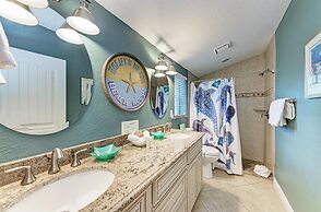 Beach Bliss managed by Beach Retreats