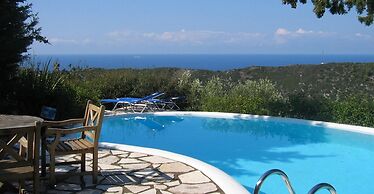 Villa Daphne - Agios Nikitas Villas