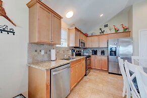 Gl102 - Sandy Paws & Salty Kisses