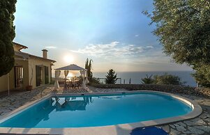 Villa Vista Splendida -agios Nikitas Nature Villas