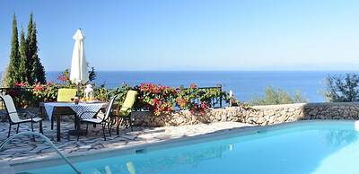 Villa Vista Splendida -agios Nikitas Nature Villas