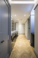 The Hanover Suite in London