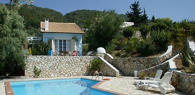 Villa Kiparissi - Agios Nikitas Villas