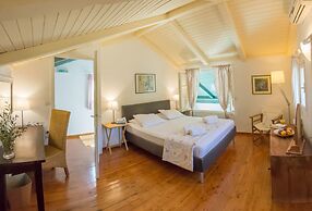 Villa Kiparissi - Agios Nikitas Villas