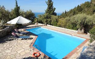 Villa Kiparissi - Agios Nikitas Villas