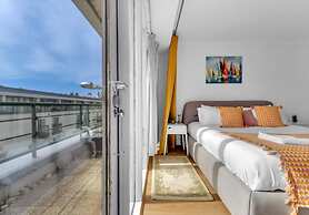 Golden Sunset House Free Parking By My Getaways