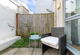 Golden Sunset House Free Parking By My Getaways