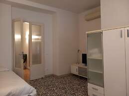 Guicciardini Second Floor