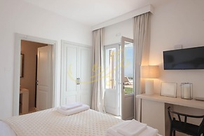 TD Tenuta Donna Madia Sea View Pool Over Vineyard