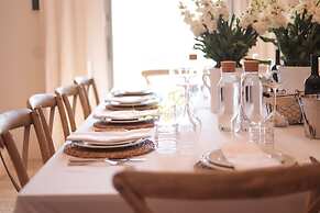 TD Tenuta Donna Madia Sea View Pool Over Vineyard