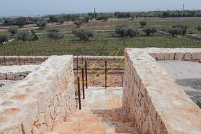 TD Tenuta Donna Madia Sea View Pool Over Vineyard