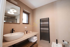 TD Tenuta Donna Madia Sea View Pool Over Vineyard