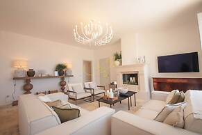 TD Tenuta Donna Madia Sea View Pool Over Vineyard