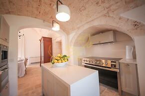 TD Tenuta Donna Madia Sea View Pool Over Vineyard