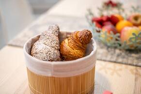 Super Mario Sea House