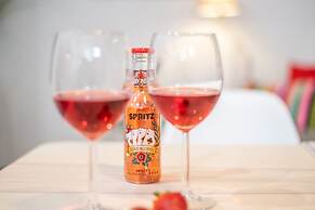 Super Mario Sea House