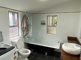 4 Bedroom Family Friendly Retreat