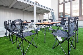 THE BEEHIVE KAMIFURANO