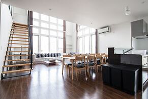 THE BEEHIVE KAMIFURANO