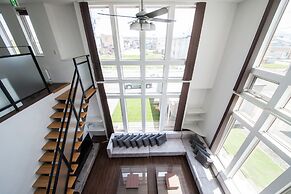 THE BEEHIVE KAMIFURANO