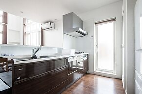 THE BEEHIVE KAMIFURANO