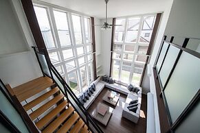 THE BEEHIVE KAMIFURANO