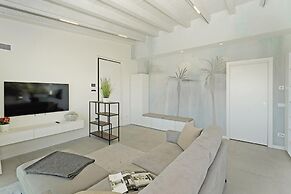 Villa Ester by Wonderful Italy