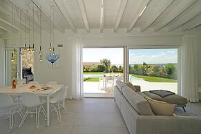 Villa Ester by Wonderful Italy