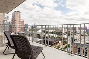 Austin Riveting 1BD 1BA 2nd Street District Apartment