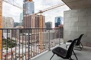 Austin Remote Work Friendly 2BD 2BA Apartment