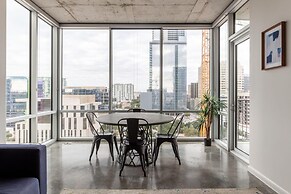 Austin Remote Work Friendly 2BD 2BA Apartment