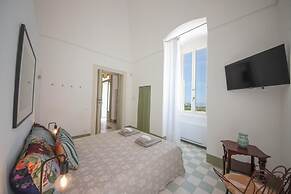 TD Villa De Bellis Historic Villa With Sea View