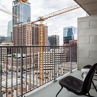 Austin Inspiring 2BD 2BA 2nd Street District Apartment