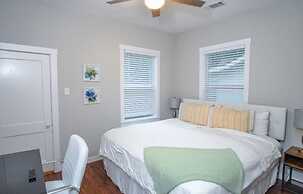 Remodeled Modern 1BR 1BA Apt Near Downtown 5min Pearl