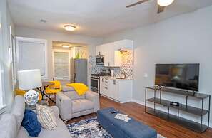 Remodeled Modern 1BR 1BA Apt Near Downtown 5min Pearl