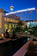 Remodeled Modern 1BR 1BA Apt Near Downtown 5min Pearl