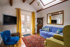 Exclusive Home in Acton