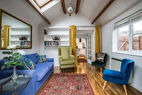 Exclusive Home in Acton