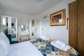 Exclusive Home in Acton