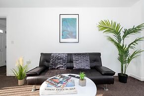 Modern West Midlands Family Home With Garden