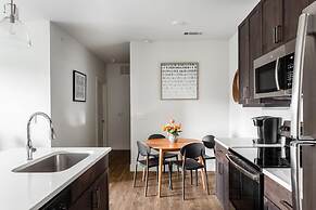 Dallas Stylish 1BD 1BA Apartment