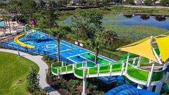Beautiful Greenview Near Disney Home w Pool SPA