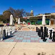 Remodeled Modern 1BR 1BA Apt Near Downtown 5min Pearl