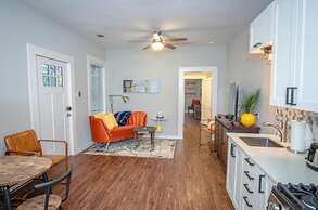Remodeled Modern 1BR 1BA Apt Near Downtown 5min Pearl