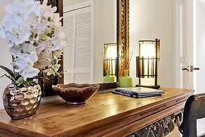 NEW Amazing Large 3BR Direct Oceanfront Penthouse On Ocean Drive