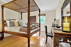 NEW Amazing Large 3BR Direct Oceanfront Penthouse On Ocean Drive