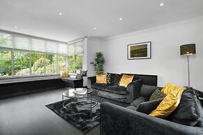 Luxury Designer Mansion in West Midlands Countryside