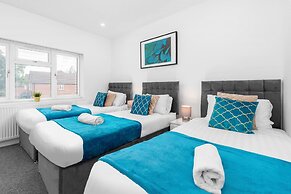 Spacious House With Garden Close to Birmingham City Centre